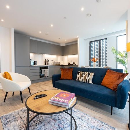 Pet Friendly 2Br Near Station By Asquare Letting Apartment Manchester Exterior photo