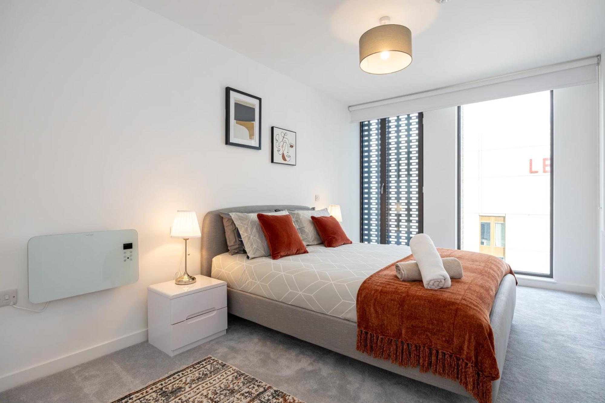 Pet Friendly 2Br Near Station By Asquare Letting Apartment Manchester Exterior photo